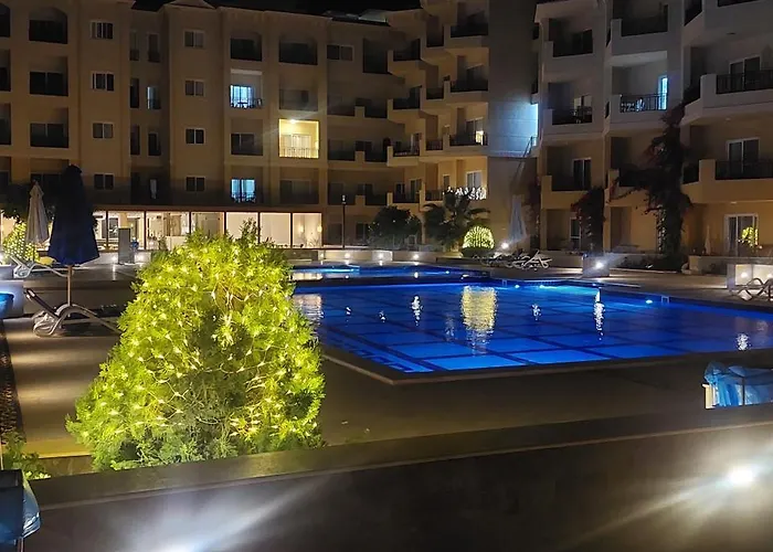 One Bedroom And Reception הורגהדה